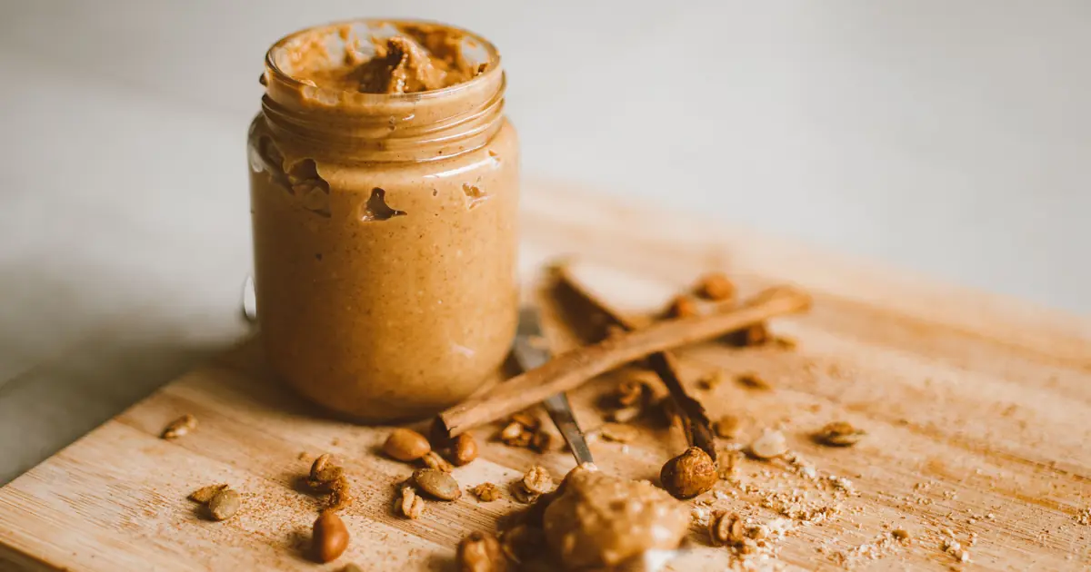 can cats have peanut butter
