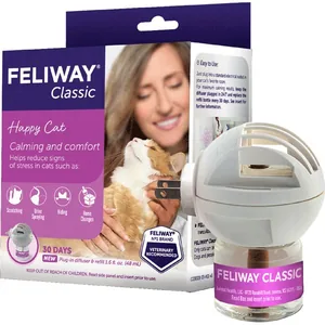 Feliway Classic 30 Day Starter Kit Calming Pheromone Diffuser for Cats