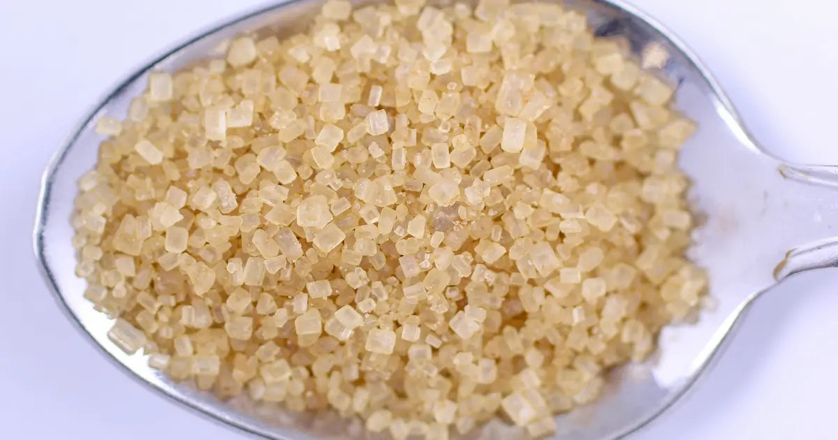 clumping and non-clumping litter work differently, so mixing can reduce both