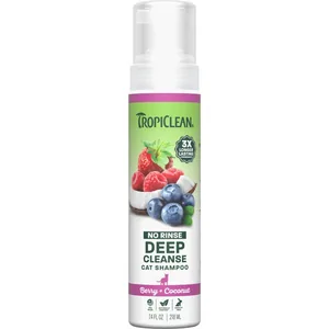 TropiClean Dry No Rinse Waterless Deep Cleaning Cat Shampoo, Berry Fresh Scent, 7.4-fl oz bottle